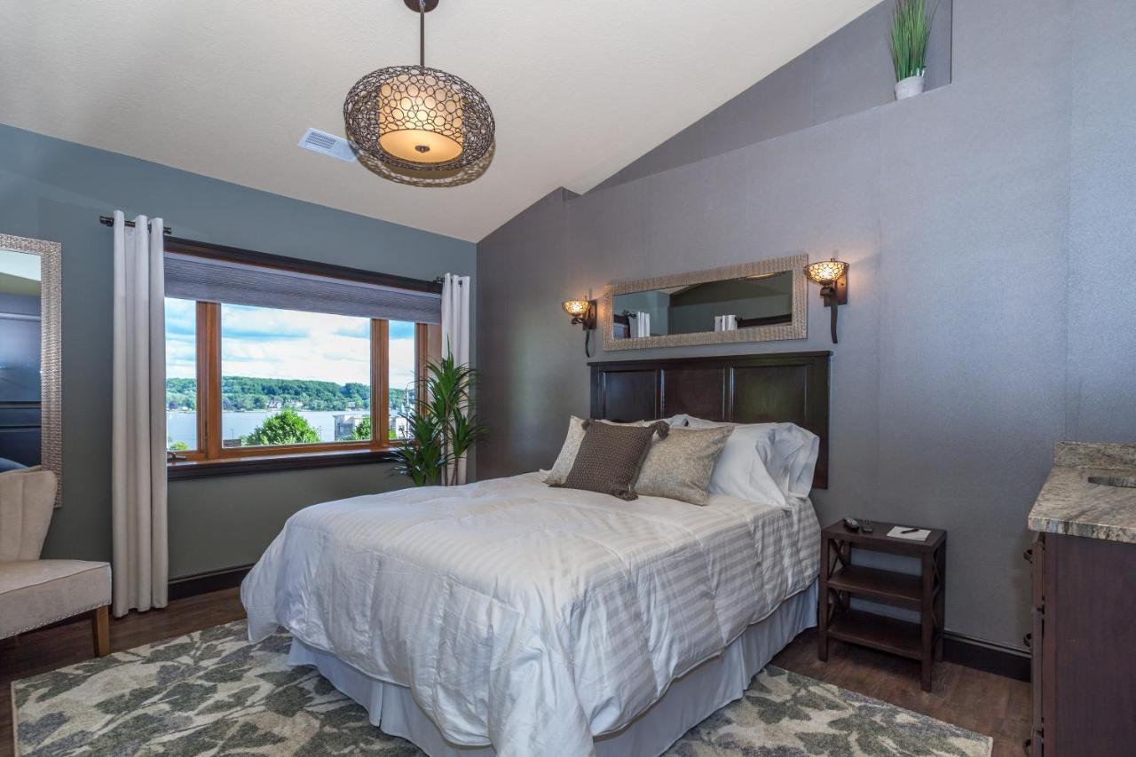 River View Lodge Le Claire エクステリア 写真