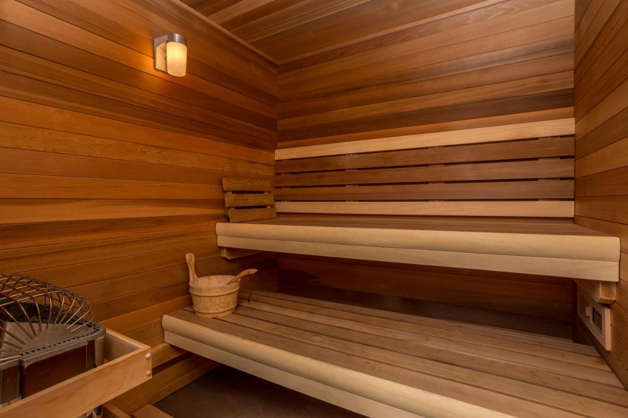 River View Lodge Le Claire エクステリア 写真